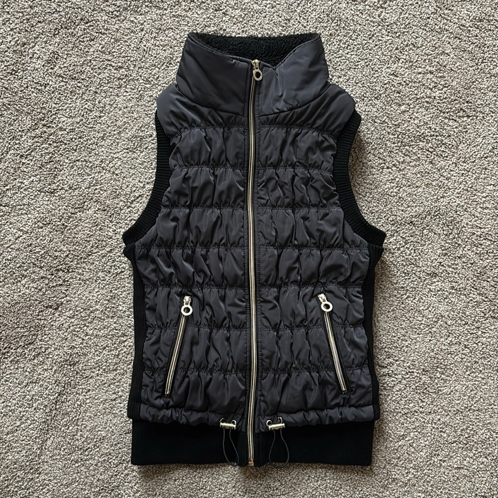 Calvin Klein performance vest